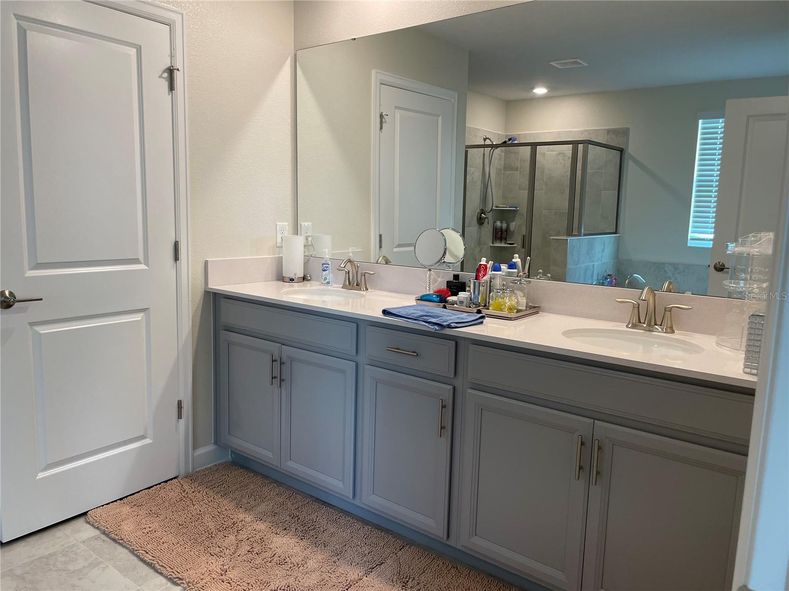 HANOVER LAKES PH 3 - Residential Lease