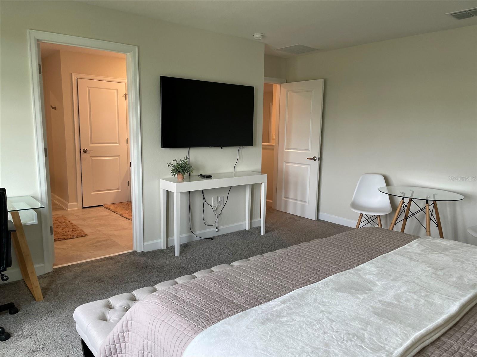 HANOVER LAKES PH 3 - Residential Lease