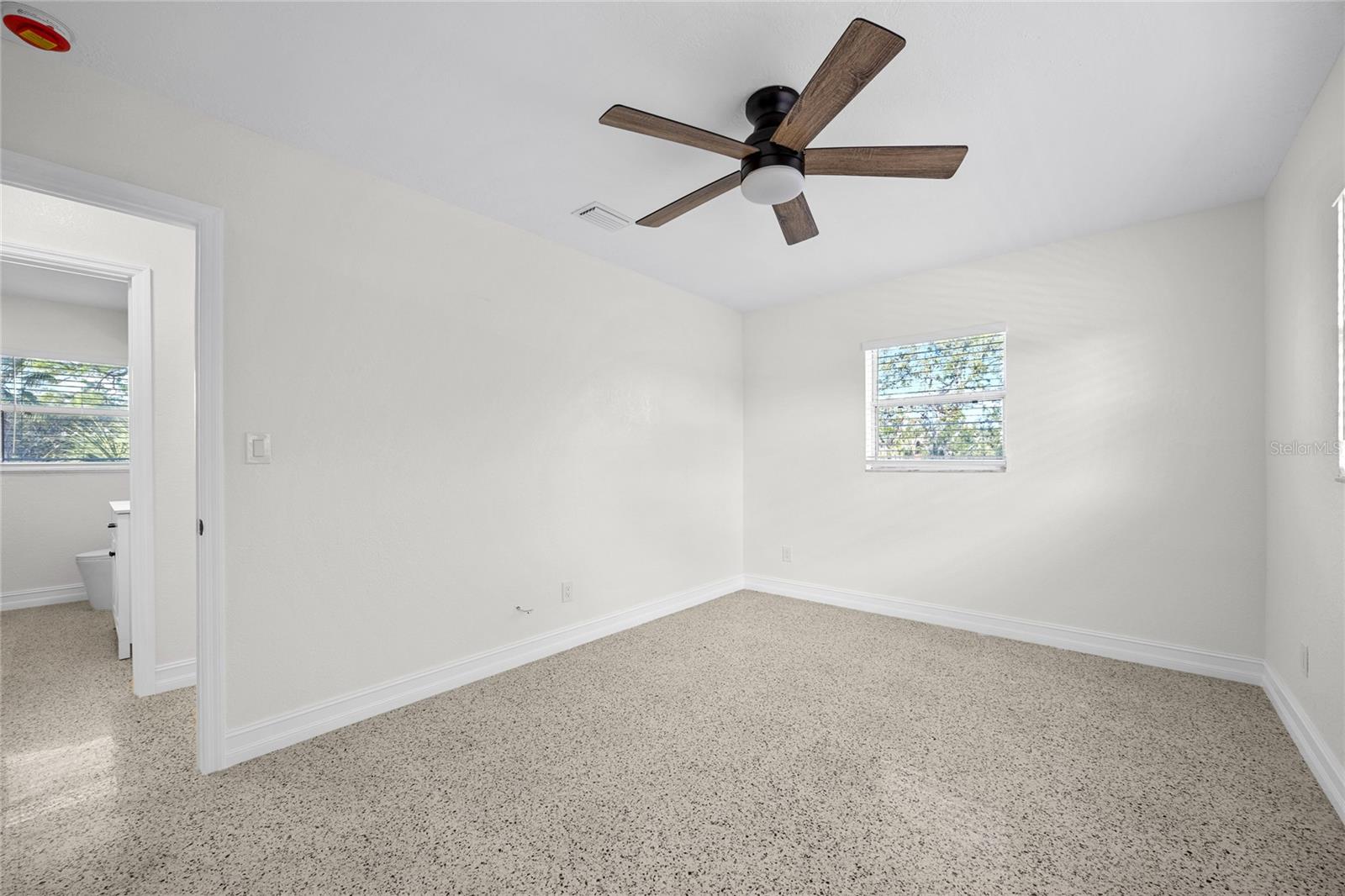 SHORE ACRES BUTTERFLY LAKE REP - Residential