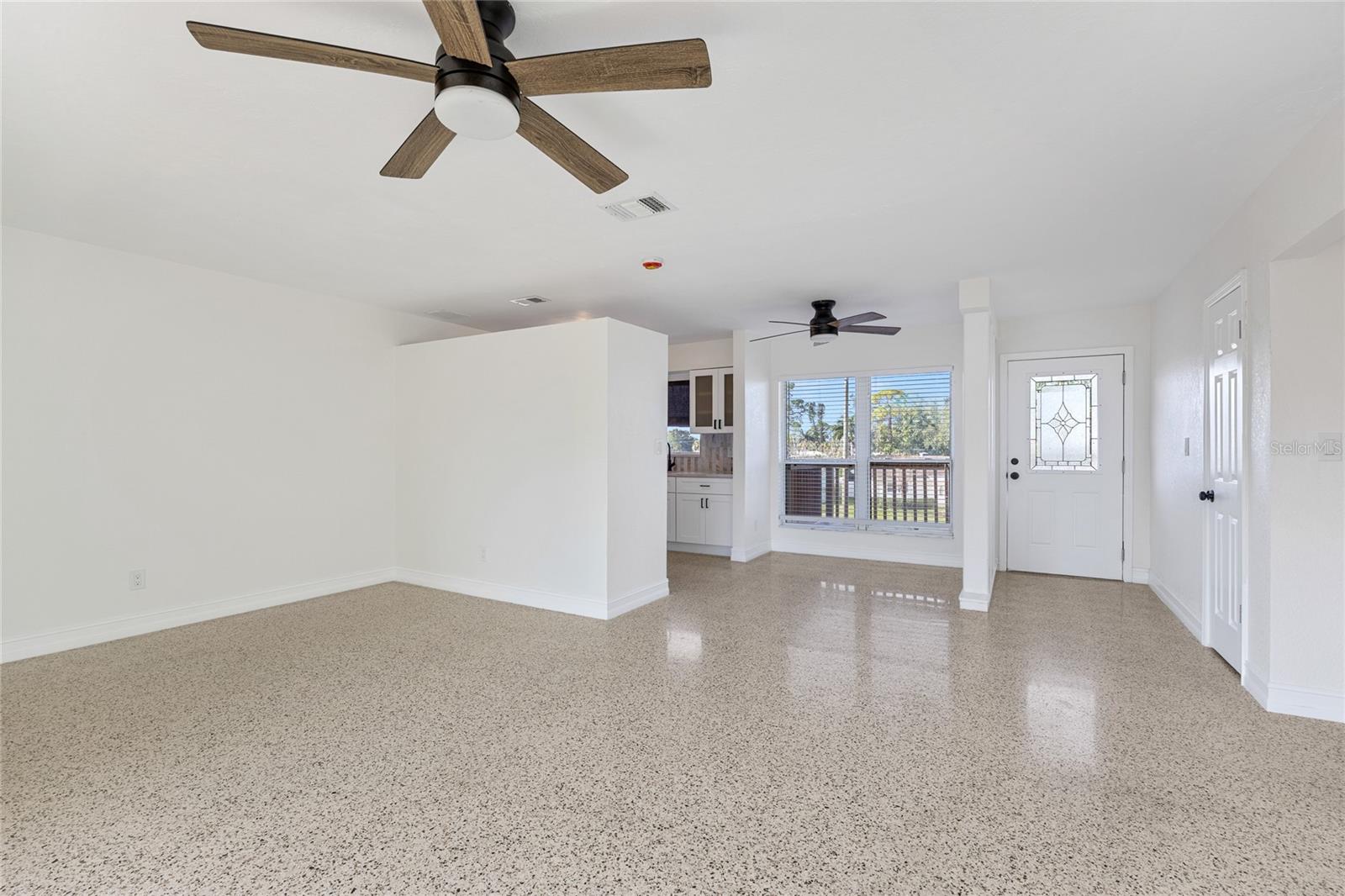 SHORE ACRES BUTTERFLY LAKE REP - Residential