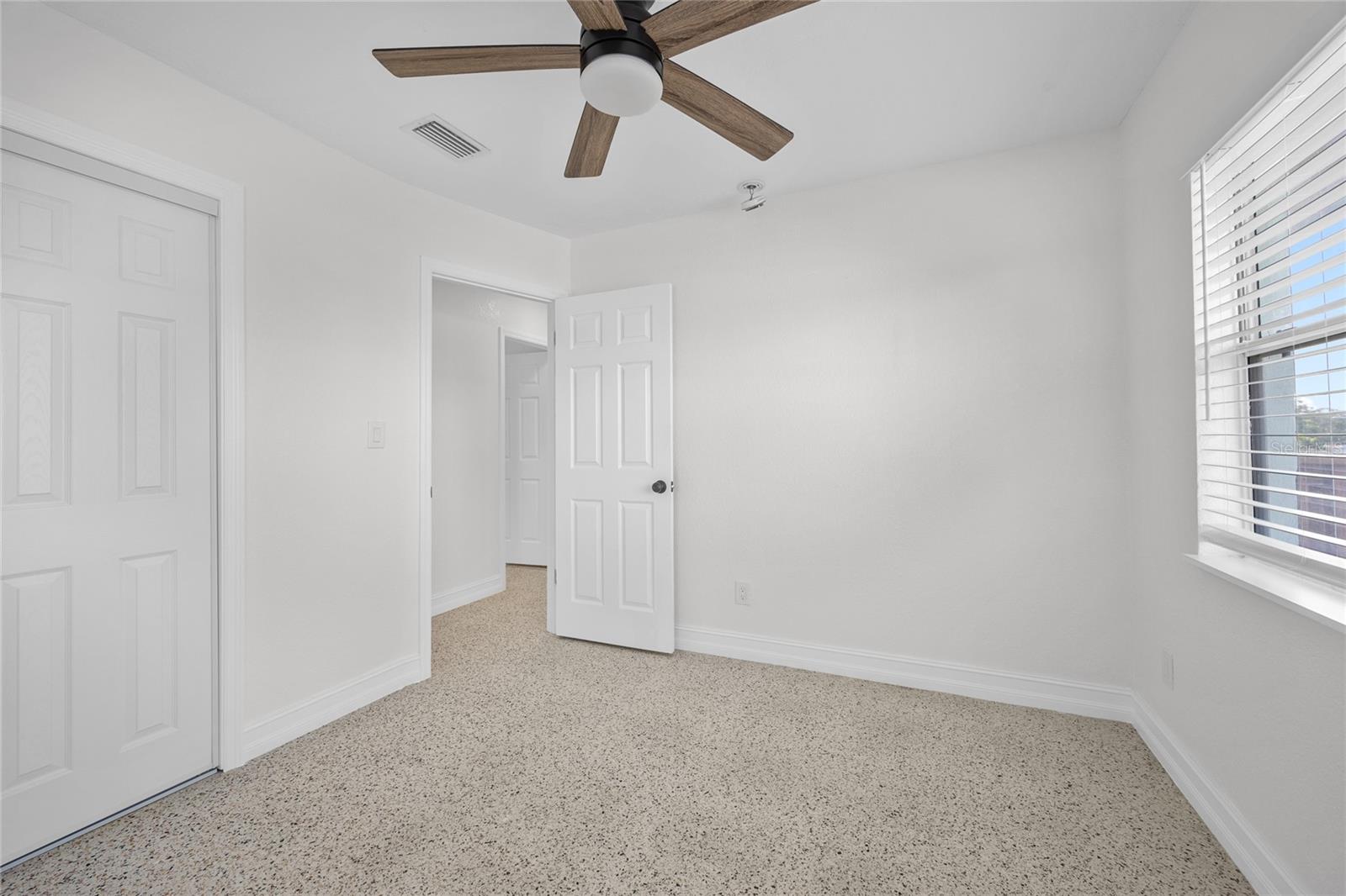 SHORE ACRES BUTTERFLY LAKE REP - Residential