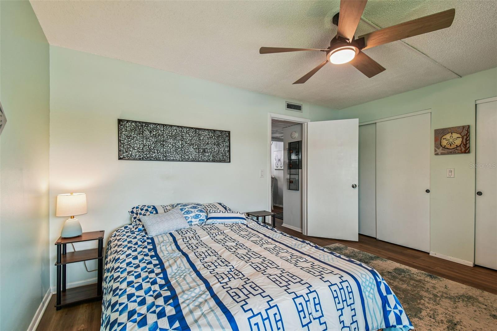 VILLAS DE GOLF CONDO - Residential