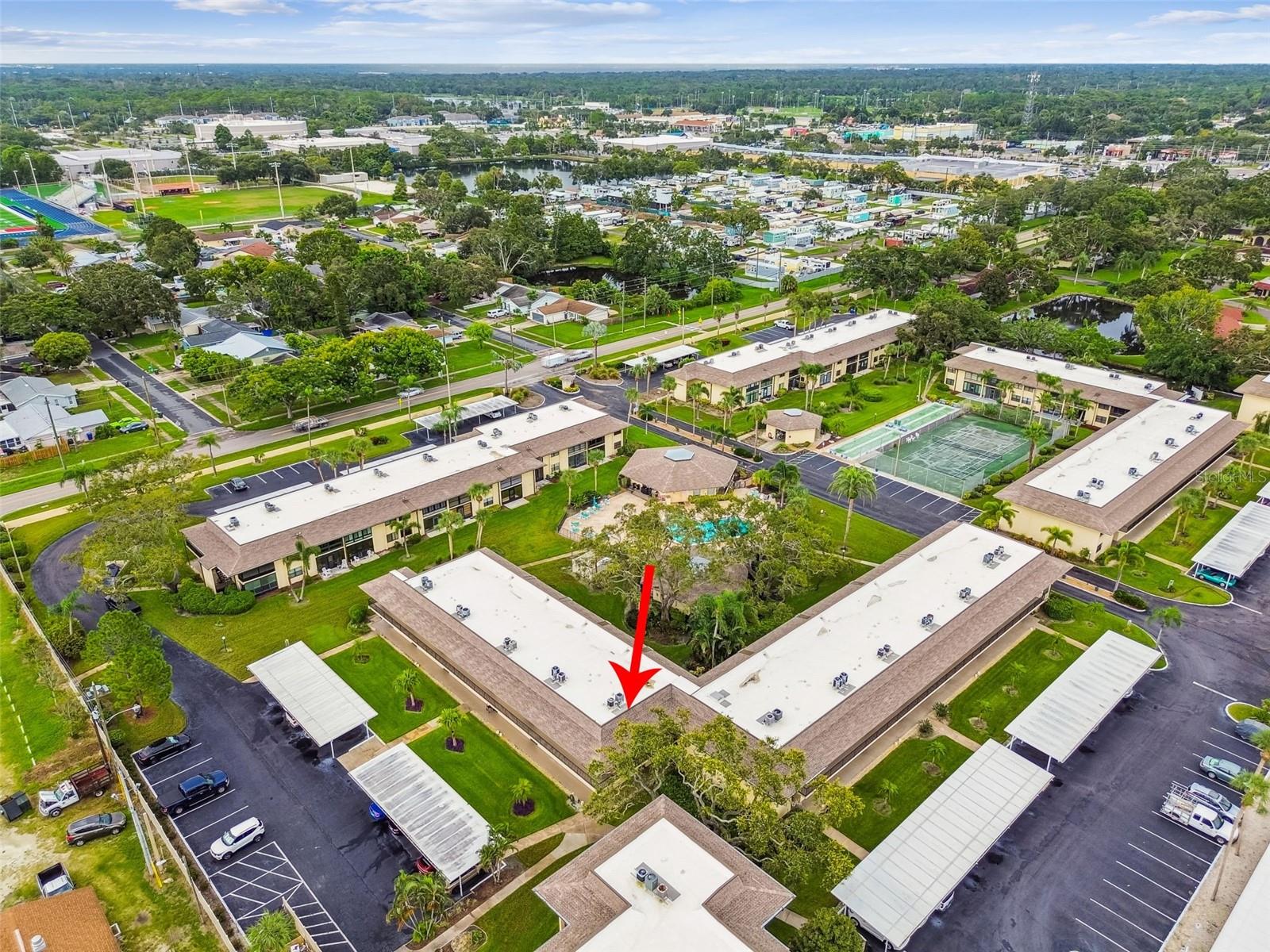 VILLAS DE GOLF CONDO - Residential