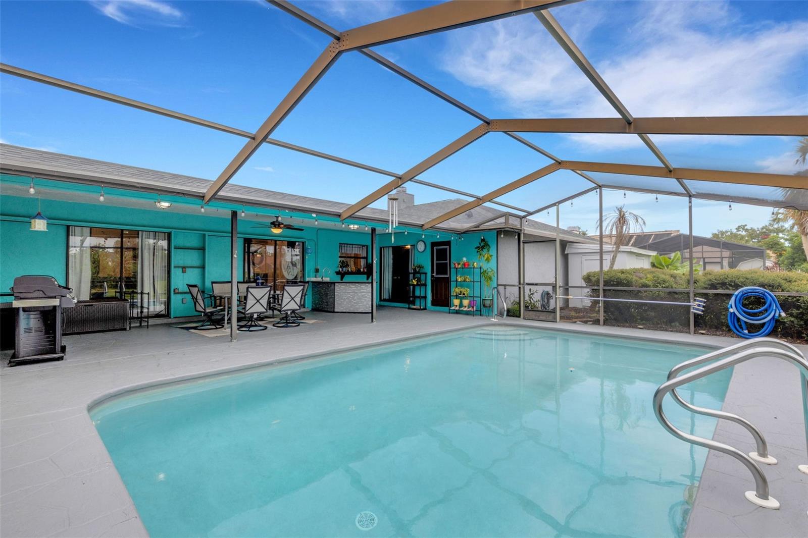 LIONSHEAD PH I - Residential