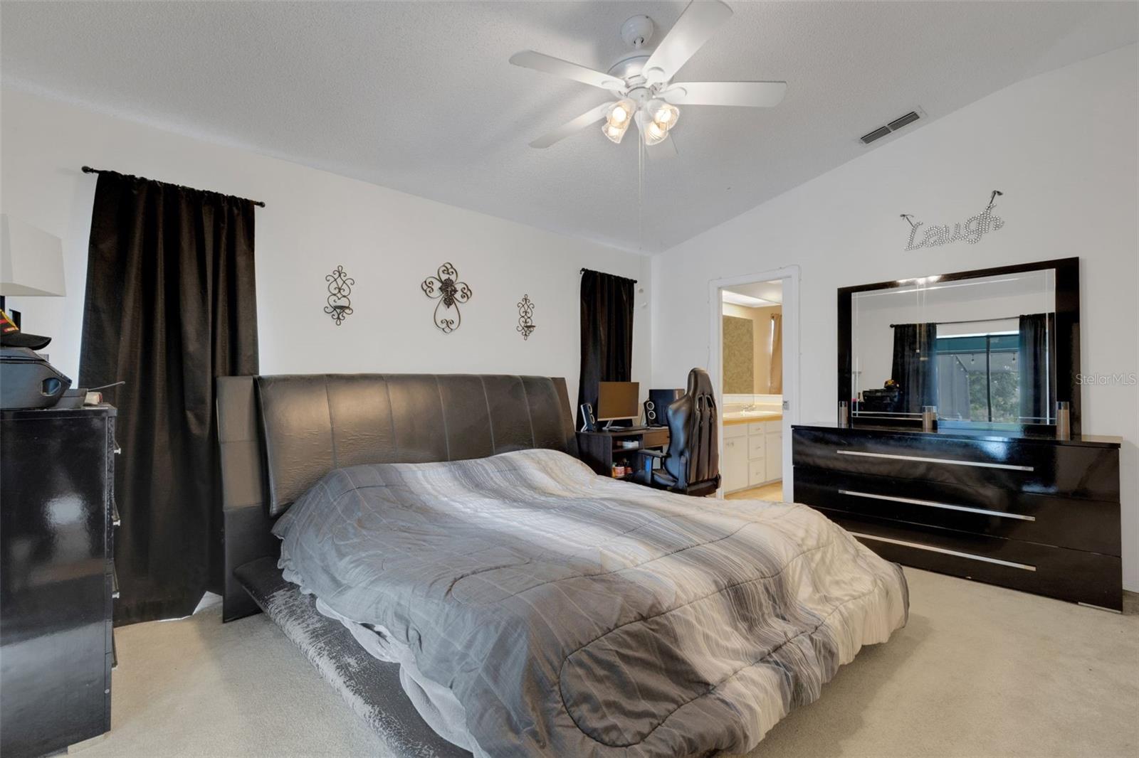 LIONSHEAD PH I - Residential