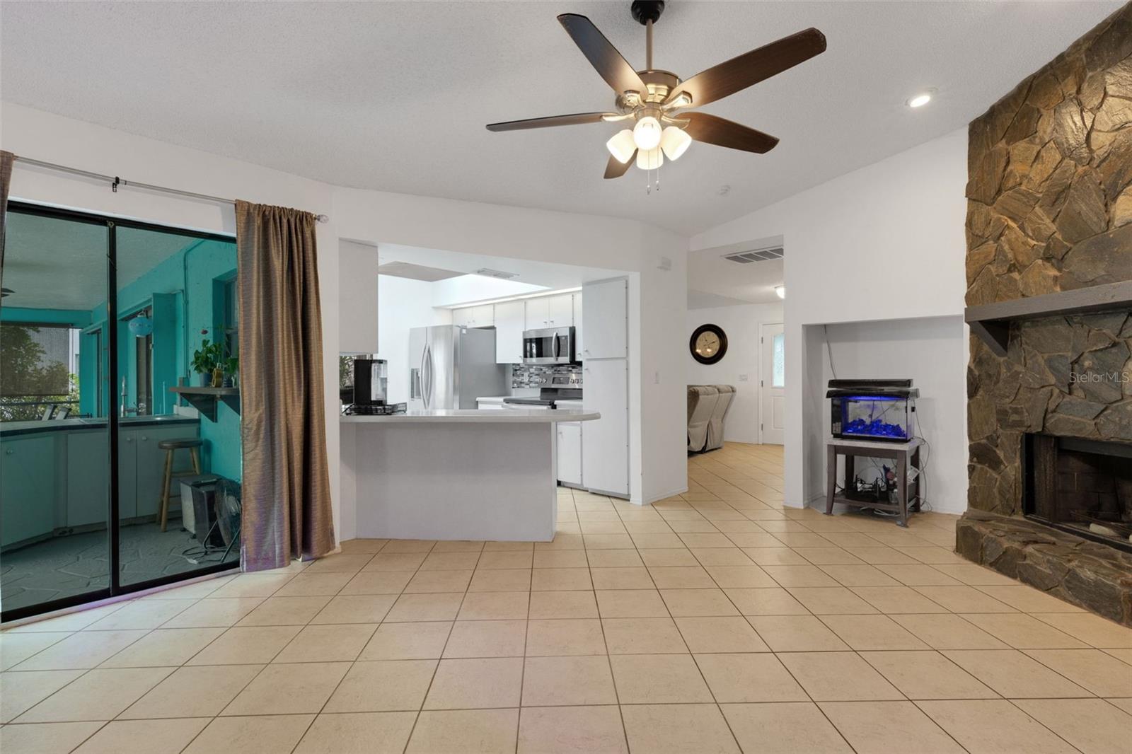 LIONSHEAD PH I - Residential