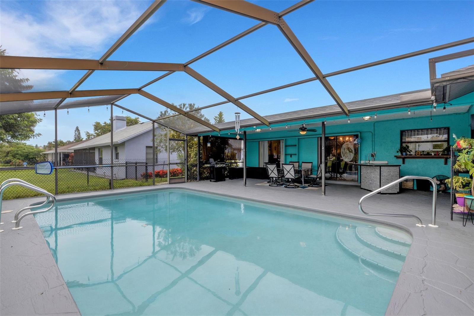 LIONSHEAD PH I - Residential