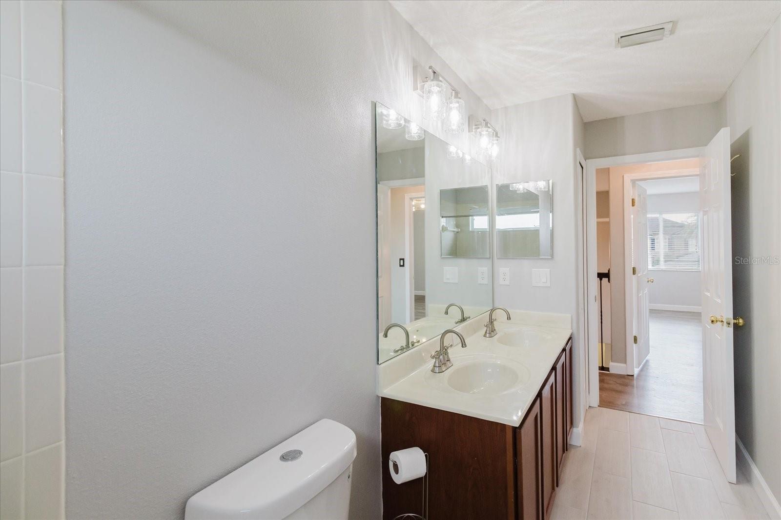 THOUSAND OAKS EAST PH 02 & 03 - Residential