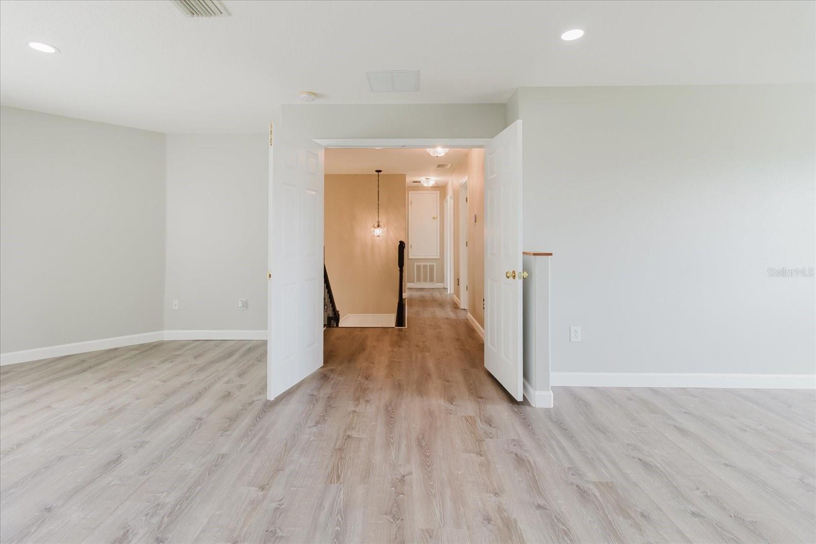 THOUSAND OAKS EAST PH 02 & 03 - Residential