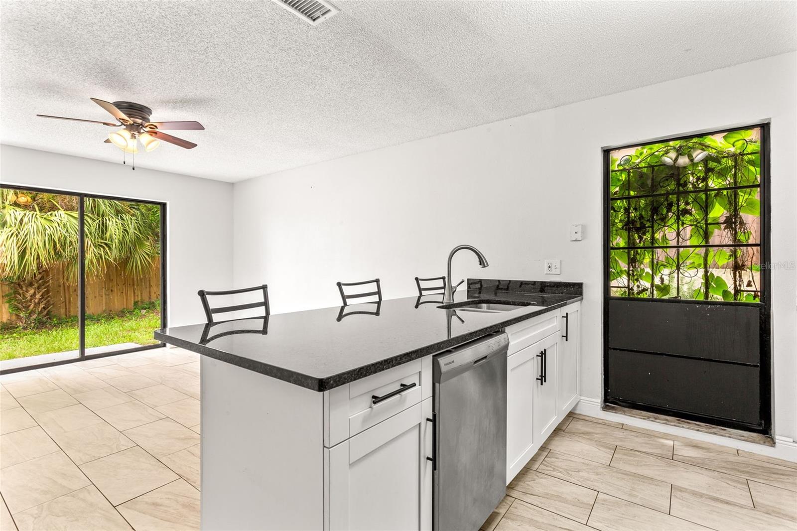 OAK HILLS REP - Residential Lease