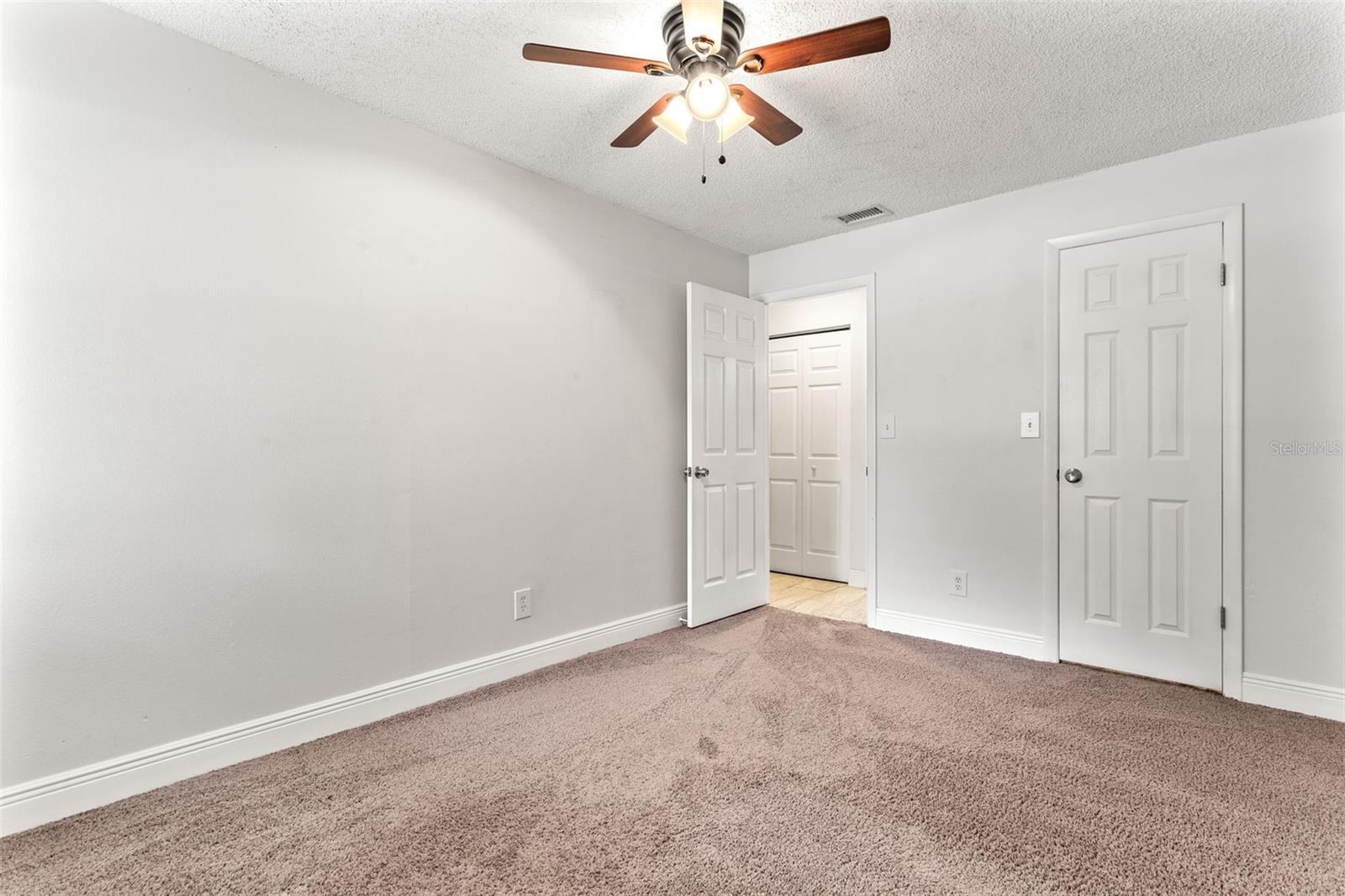 OAK HILLS REP - Residential Lease