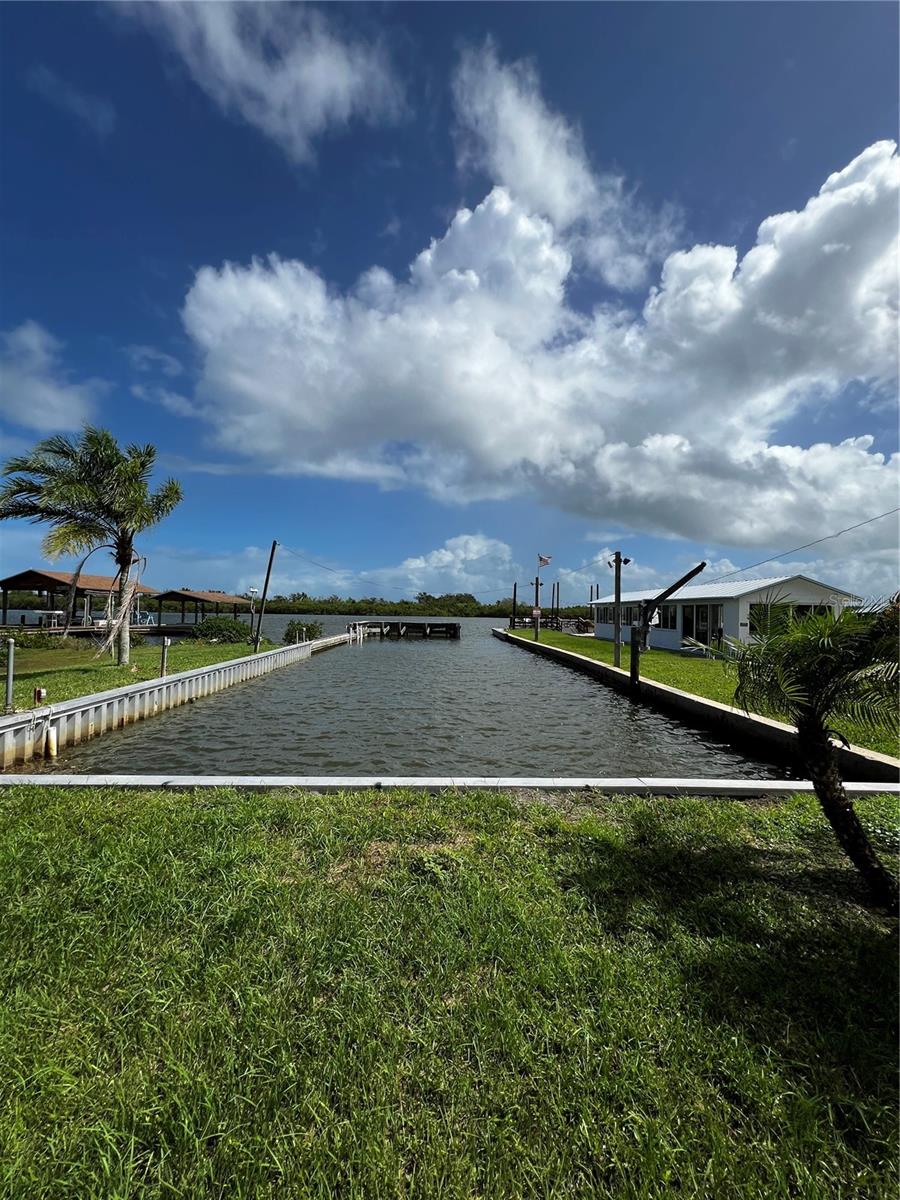 FRIENDLY SHORES COOP - Residential