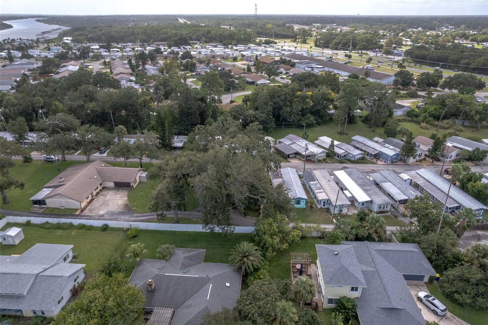 FRIENDLY SHORES COOP - Residential