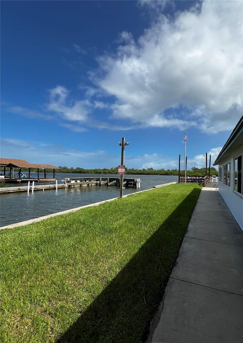 FRIENDLY SHORES COOP - Residential