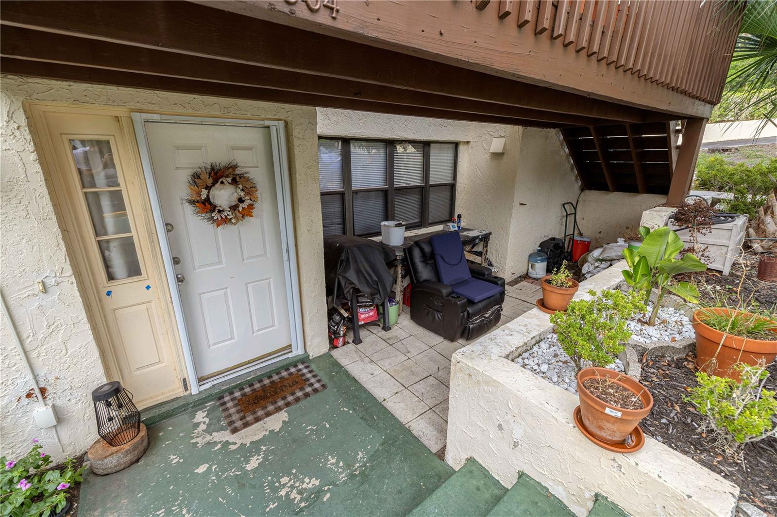 964 5TH STREET 964