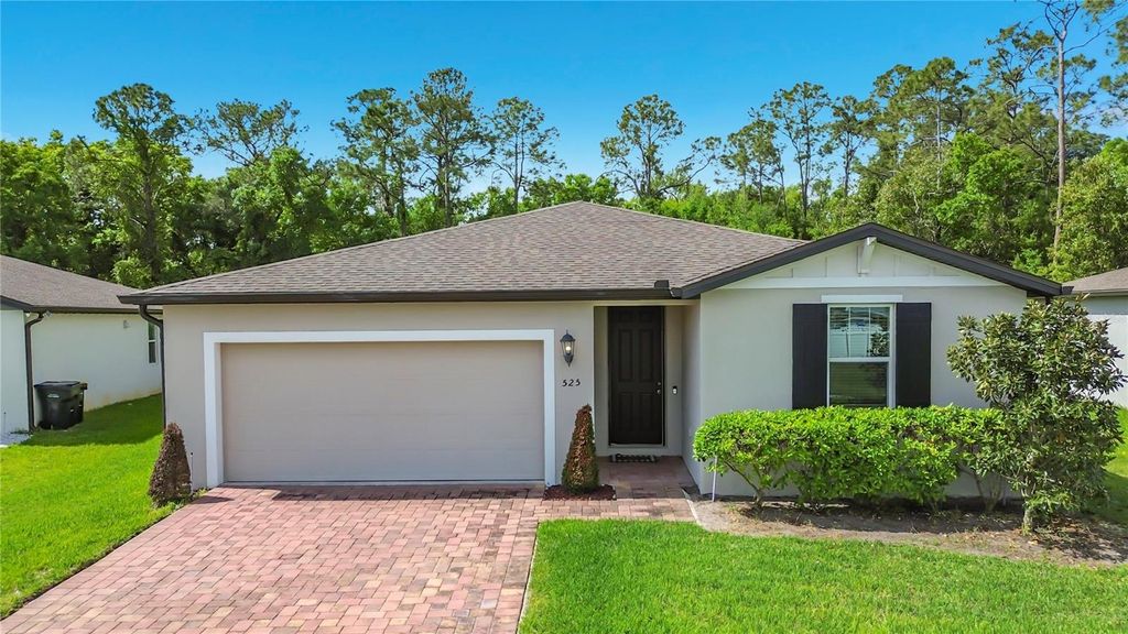 Photo of 525 Vista Villages Blvd, Davenport, FL 33896 (MLS # S5147196)