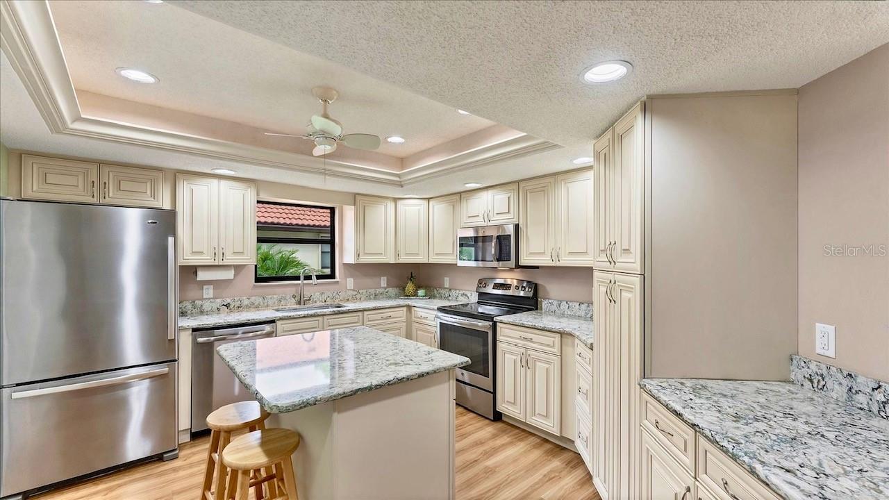 270 LAUREL HOLLOW DRIVE 34