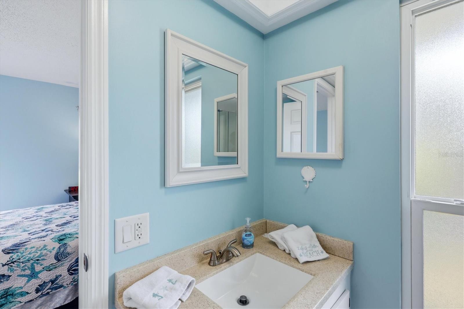 ROTONDA WEST OAKLAND HILLS - Residential