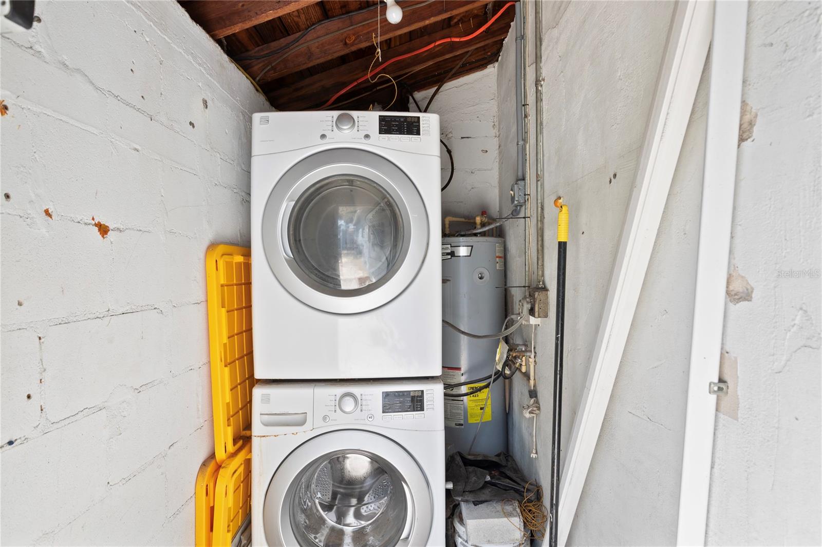 FAIRLAWN ESTATES 1ST ADD - Residential