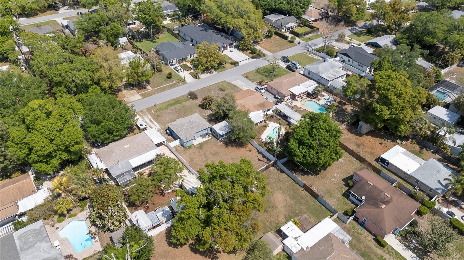 FAIRLAWN ESTATES 1ST ADD - Residential