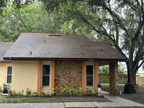 Photo of 5003 Cimarron Drive, Lakeland, FL 33813 (MLS # P4938407)