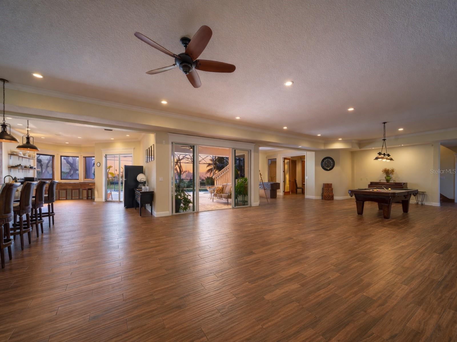 ENGLEWOOD GARDENS - Residential