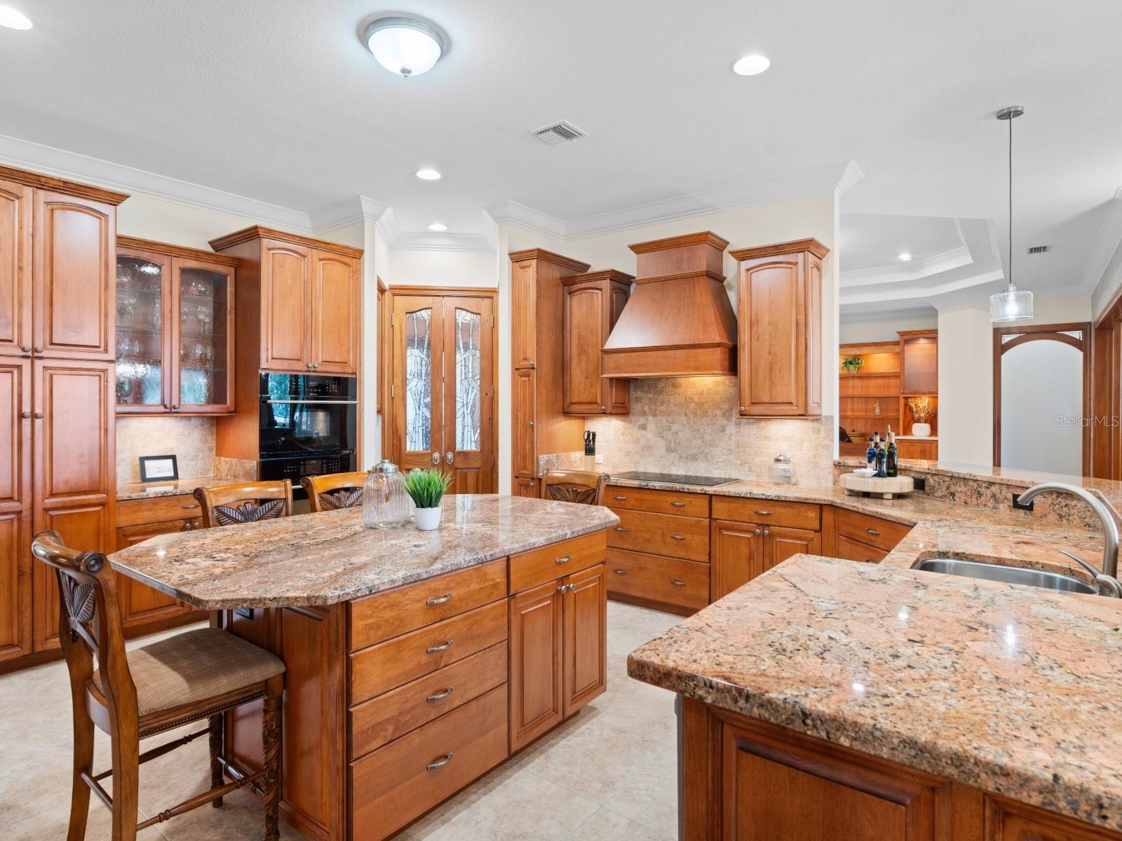 ENGLEWOOD GARDENS - Residential