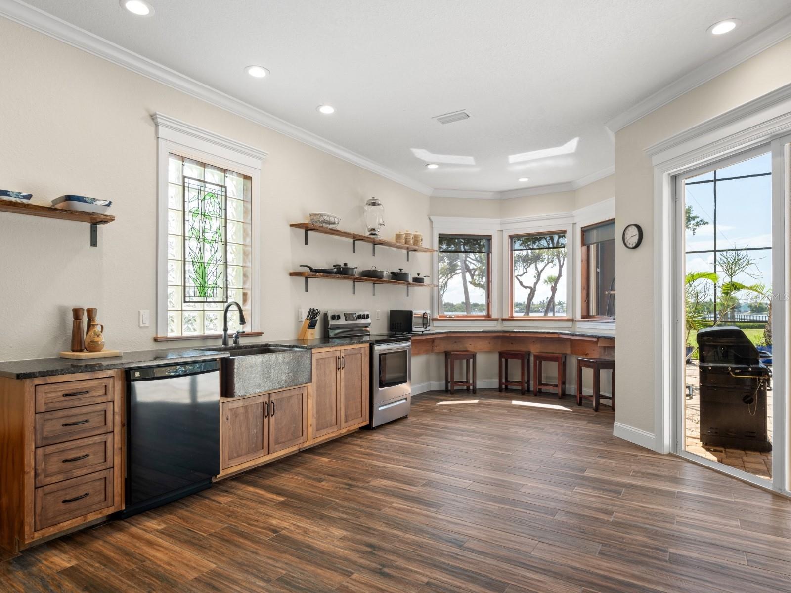 ENGLEWOOD GARDENS - Residential