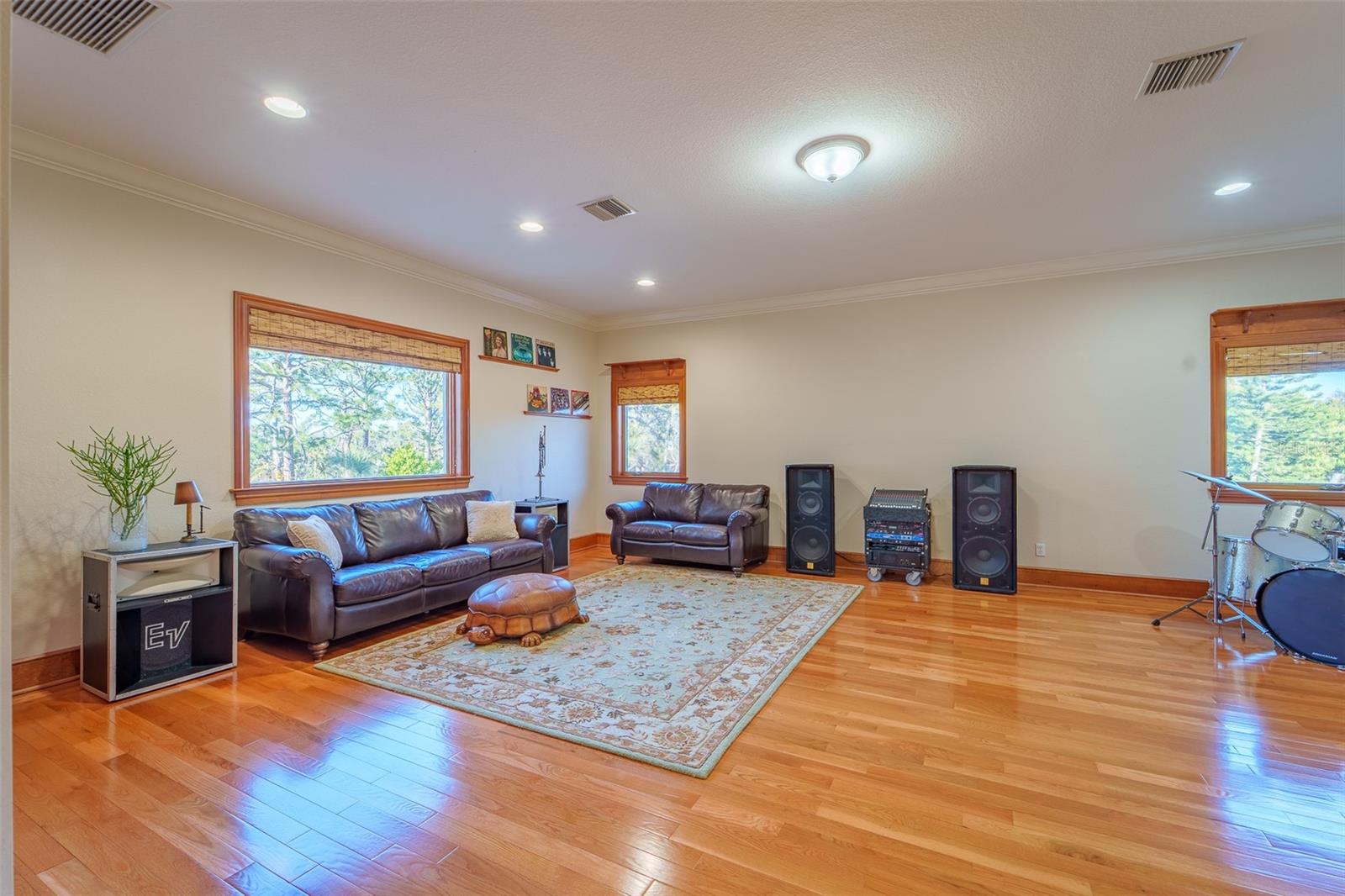 ENGLEWOOD GARDENS - Residential