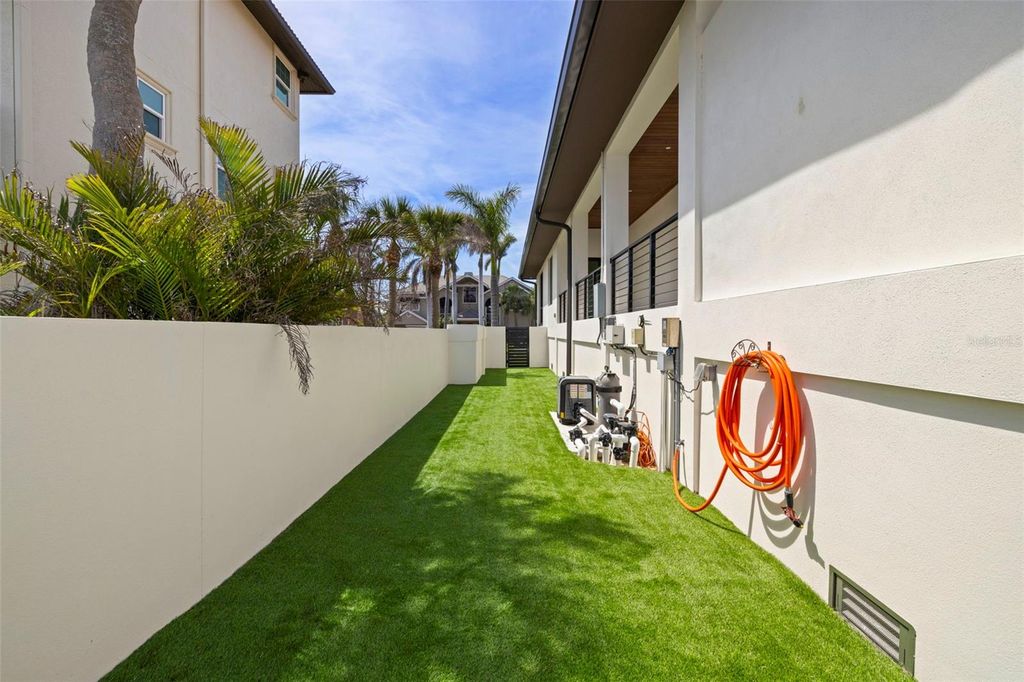 listing image 83