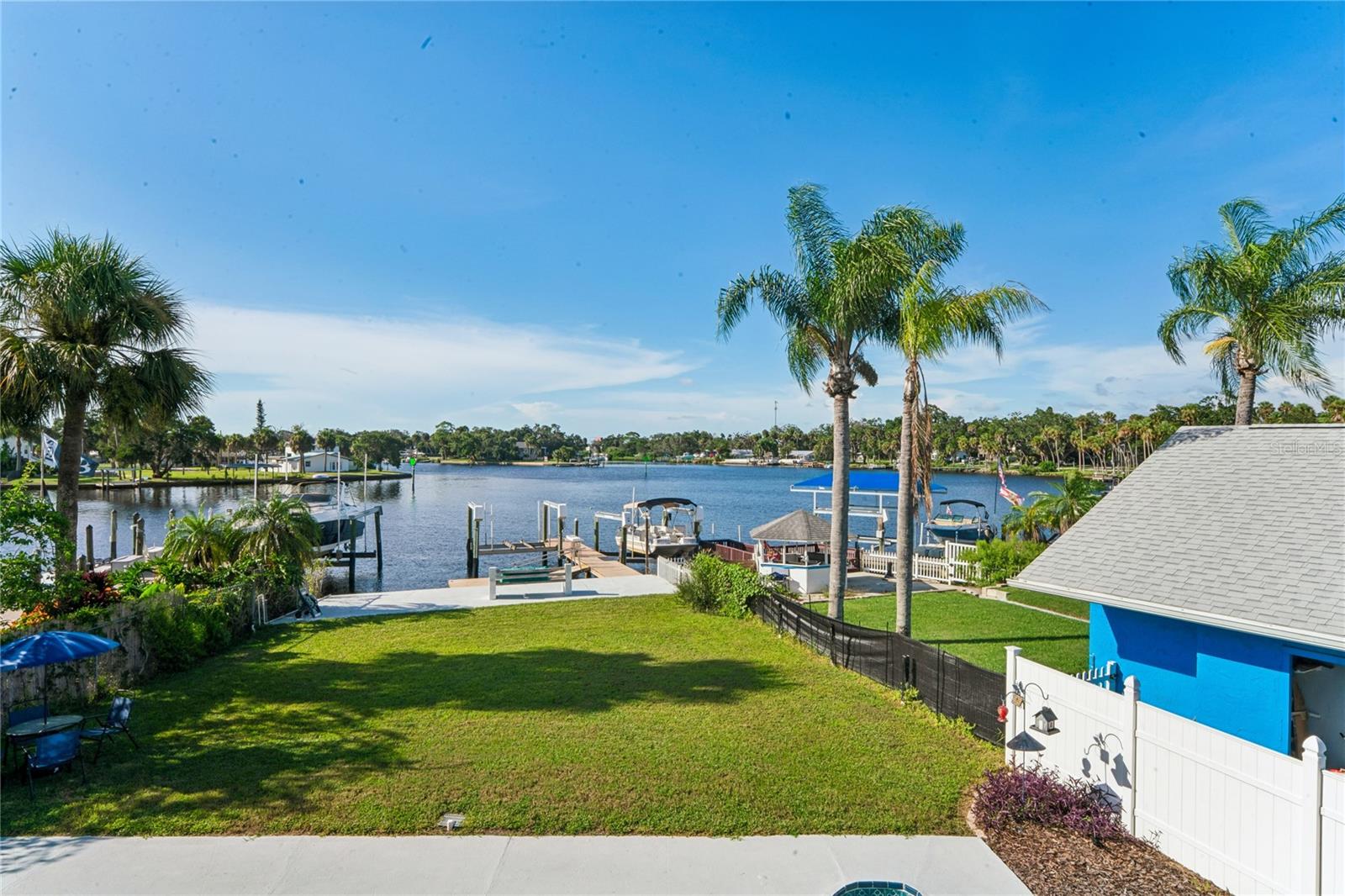 5531 MANATEE POINT DRIVE
