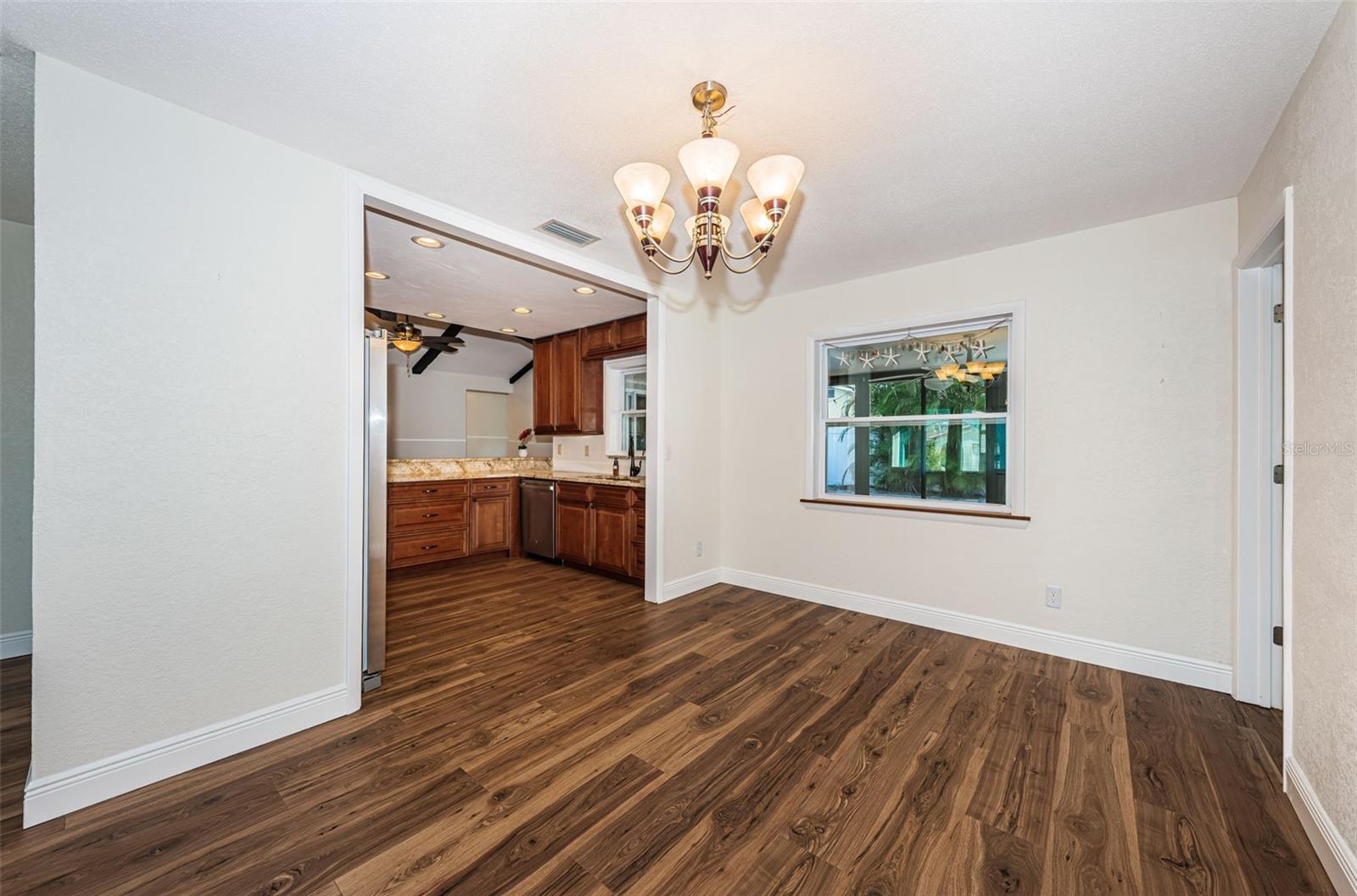 RIDGEWOOD RIVIERA - Residential