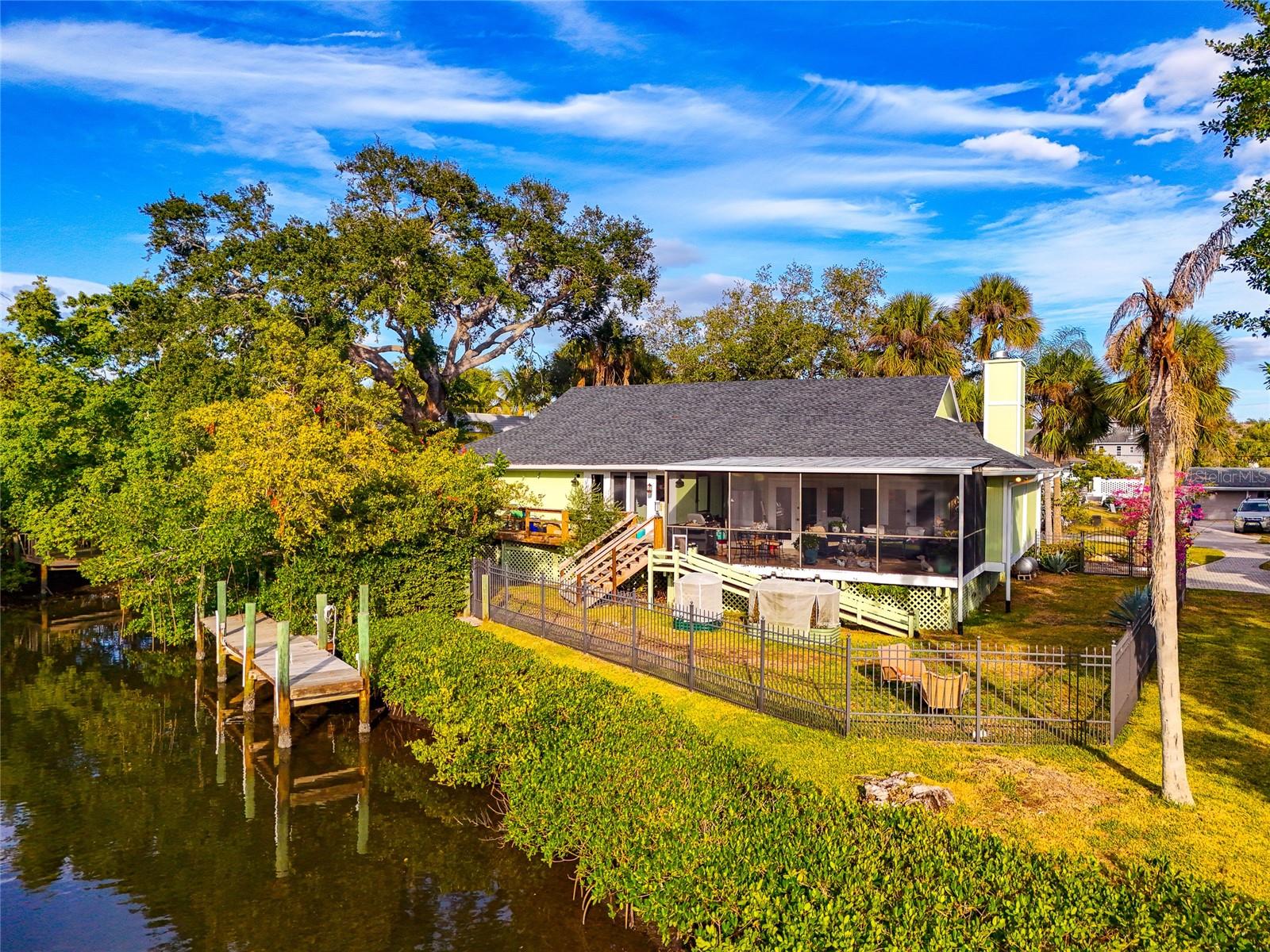 PHILLIPPI SHORES - Residential