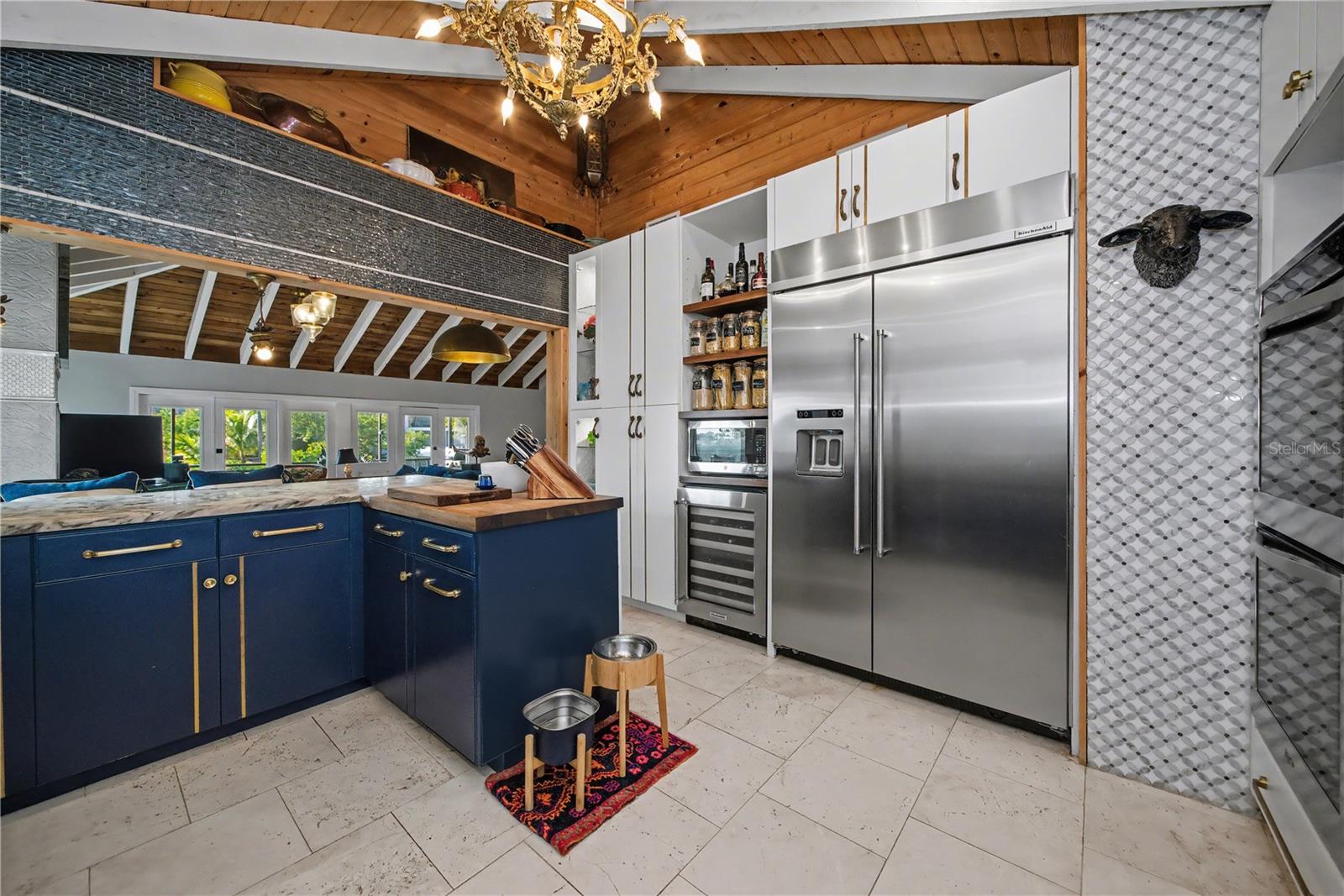 PHILLIPPI SHORES - Residential