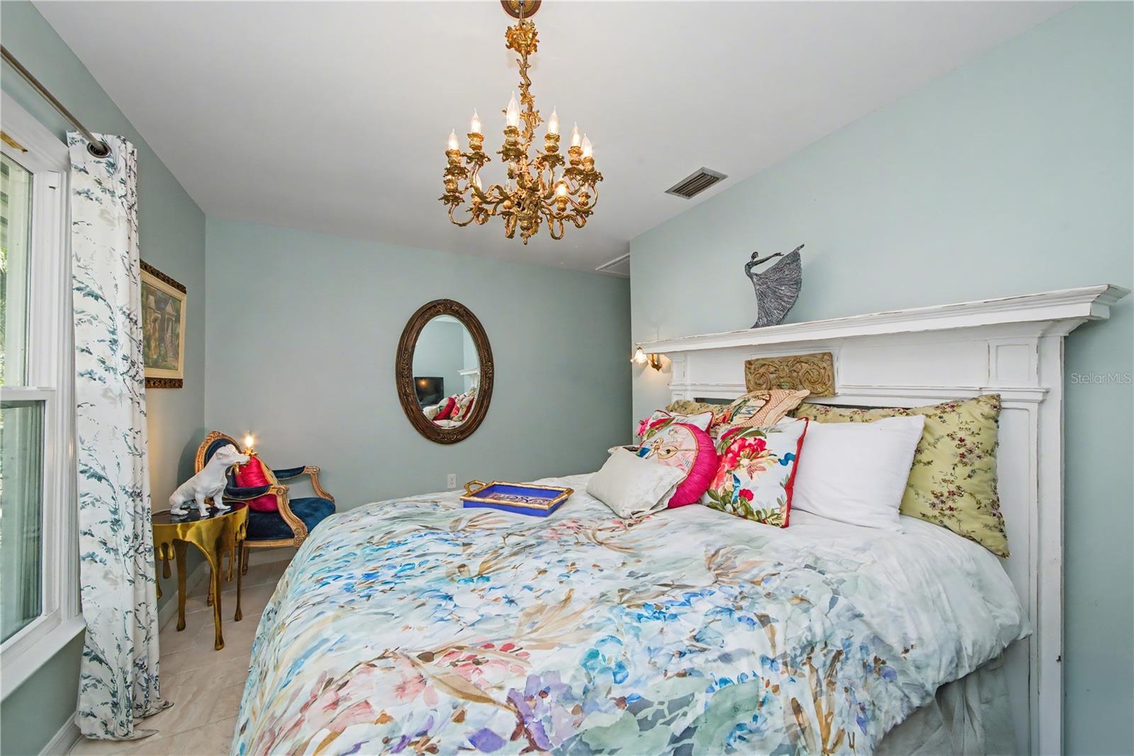 PHILLIPPI SHORES - Residential