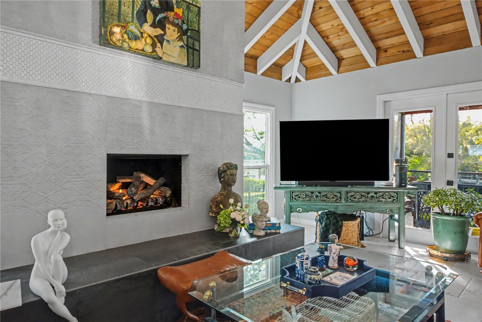 PHILLIPPI SHORES - Residential