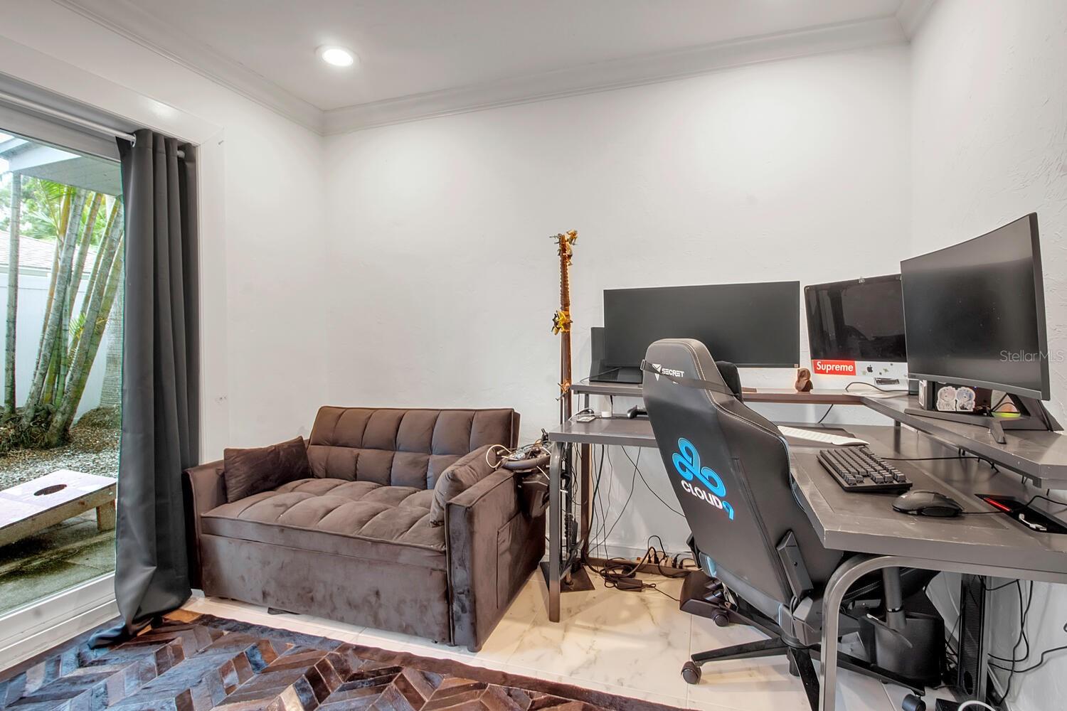 SAINT ARMANDS DIV JOHN RINGLING ESTATES - Residential