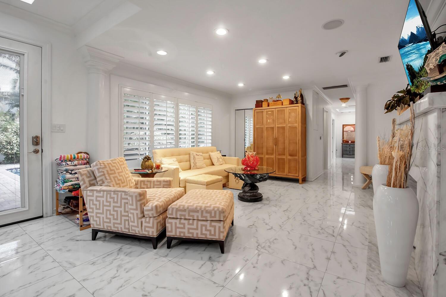 SAINT ARMANDS DIV JOHN RINGLING ESTATES - Residential