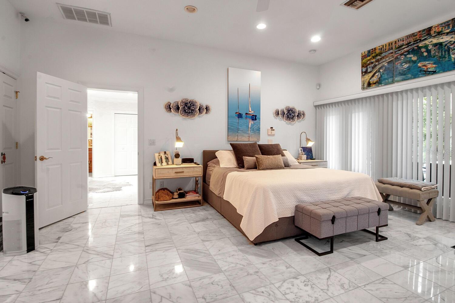 SAINT ARMANDS DIV JOHN RINGLING ESTATES - Residential