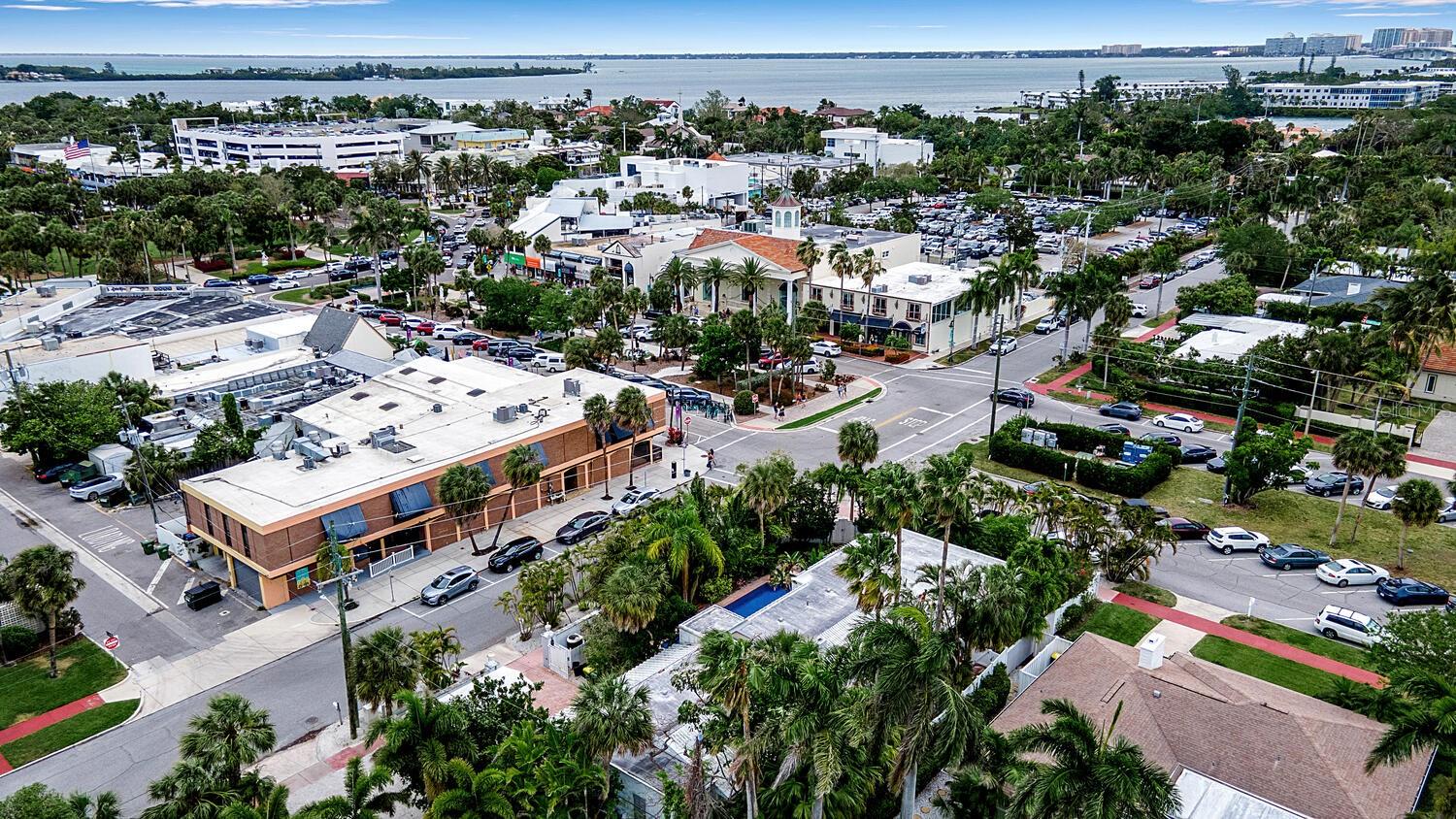 SAINT ARMANDS DIV JOHN RINGLING ESTATES - Residential