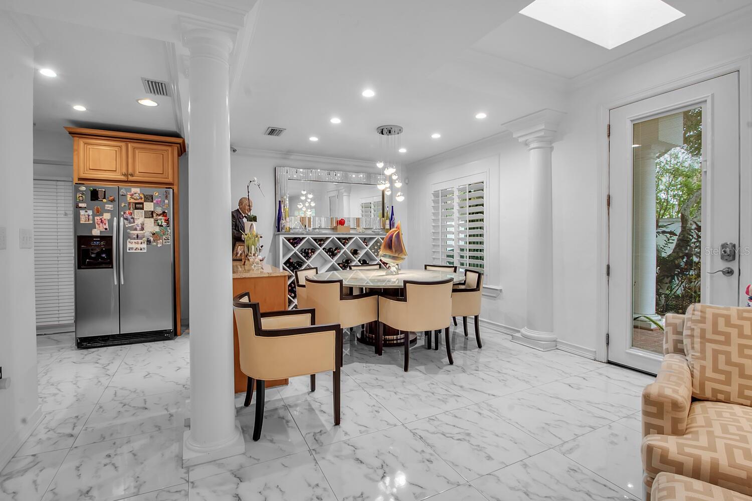 SAINT ARMANDS DIV JOHN RINGLING ESTATES - Residential