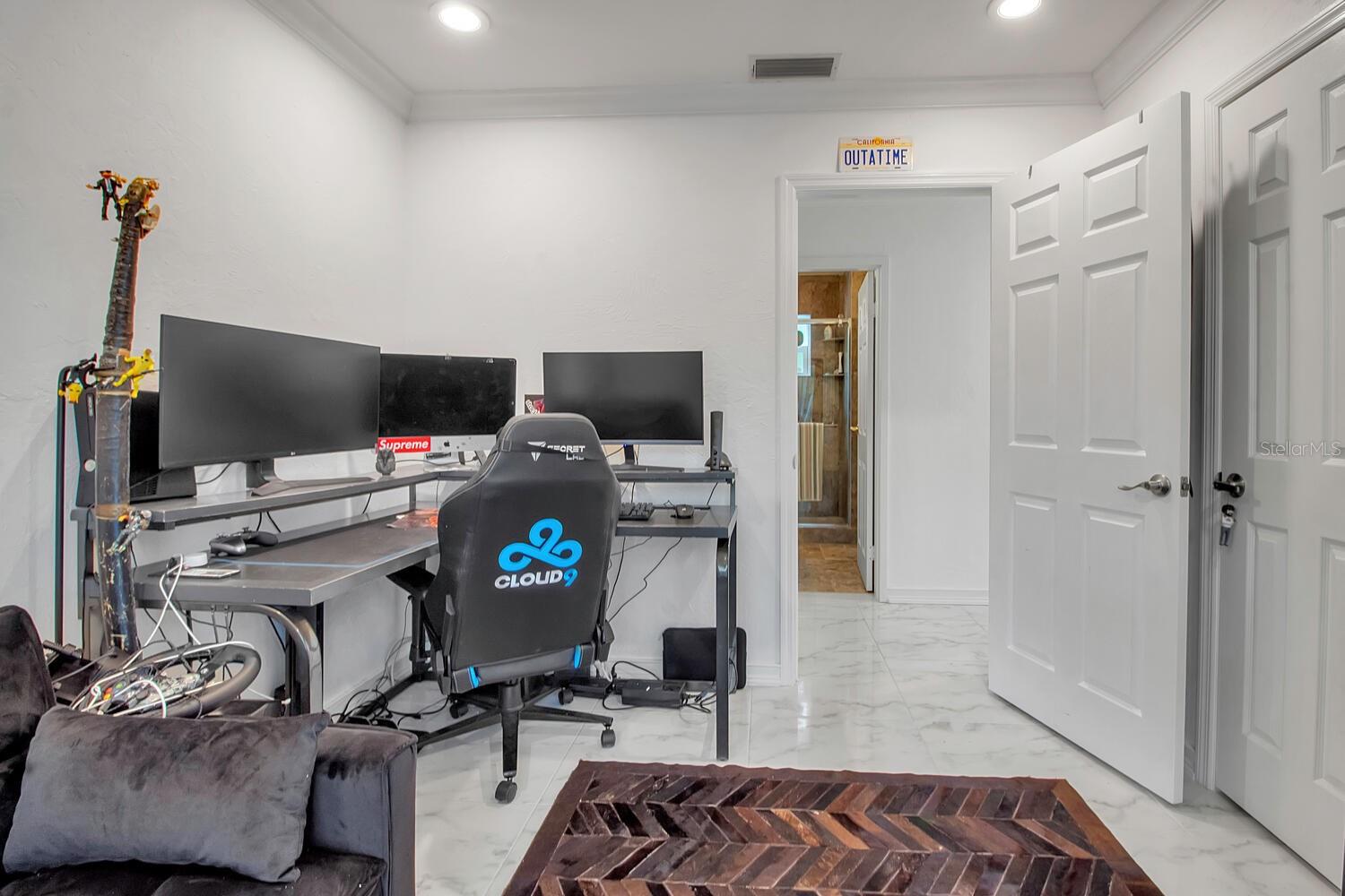 SAINT ARMANDS DIV JOHN RINGLING ESTATES - Residential