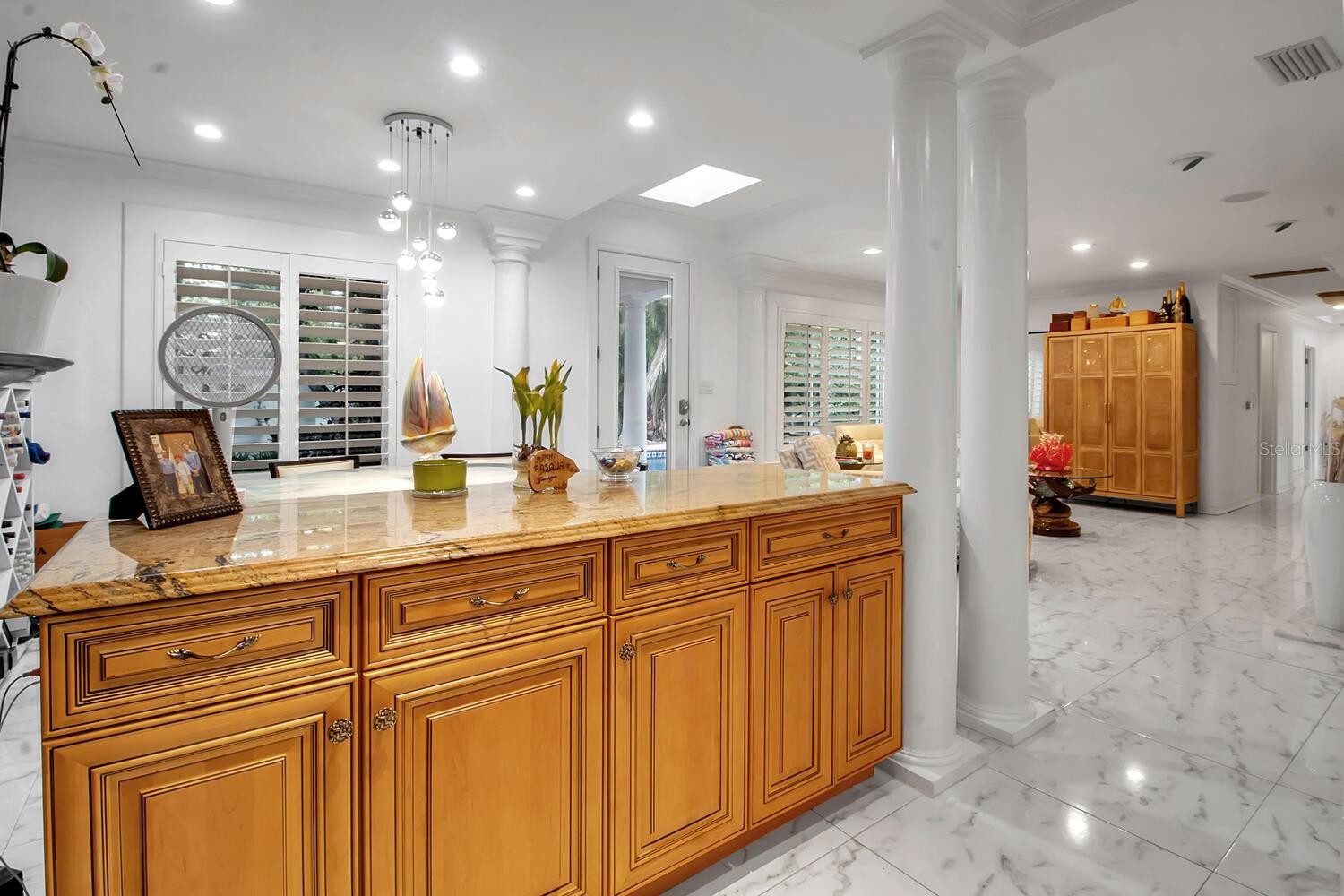 SAINT ARMANDS DIV JOHN RINGLING ESTATES - Residential