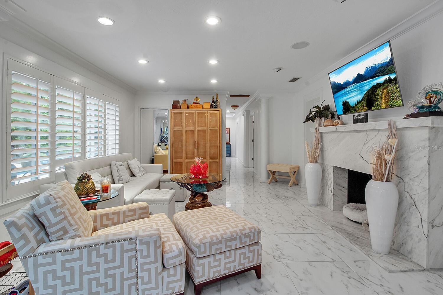 SAINT ARMANDS DIV JOHN RINGLING ESTATES - Residential