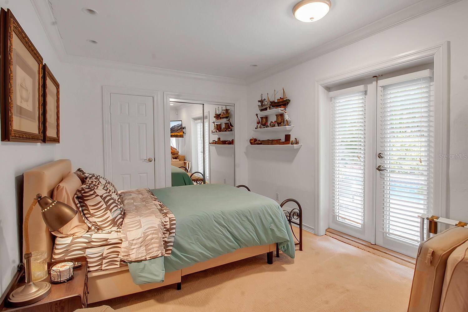 SAINT ARMANDS DIV JOHN RINGLING ESTATES - Residential