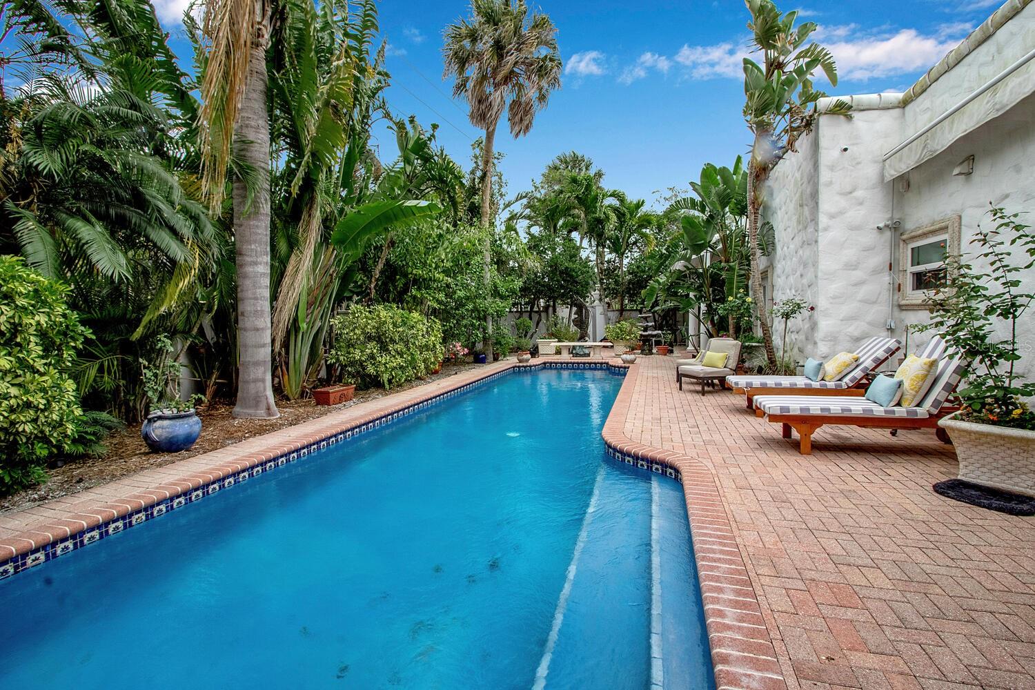 SAINT ARMANDS DIV JOHN RINGLING ESTATES - Residential