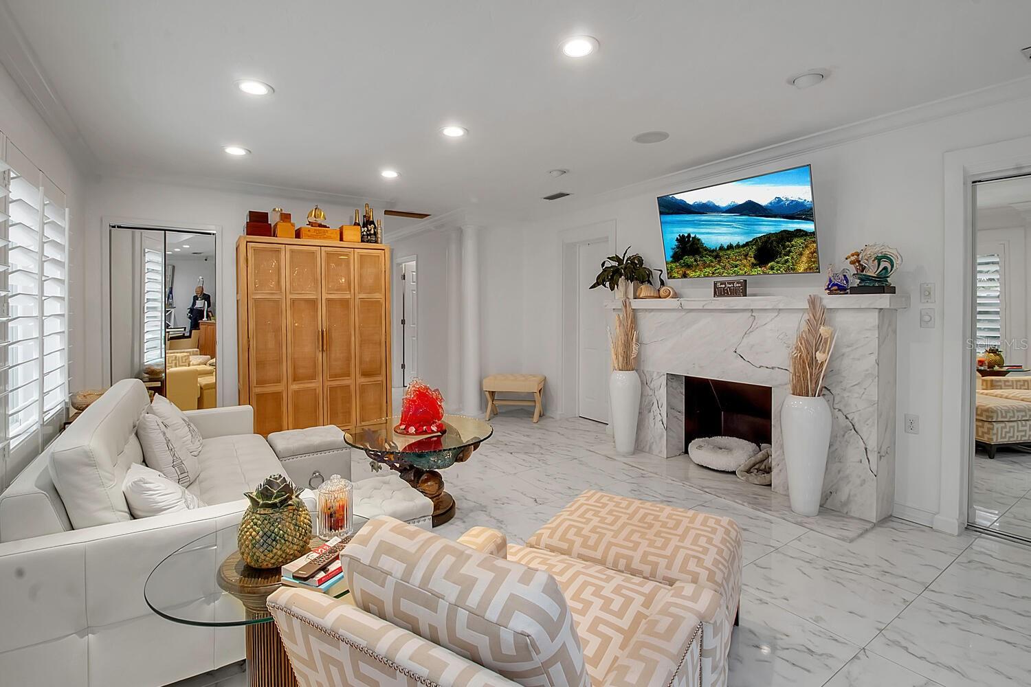 SAINT ARMANDS DIV JOHN RINGLING ESTATES - Residential