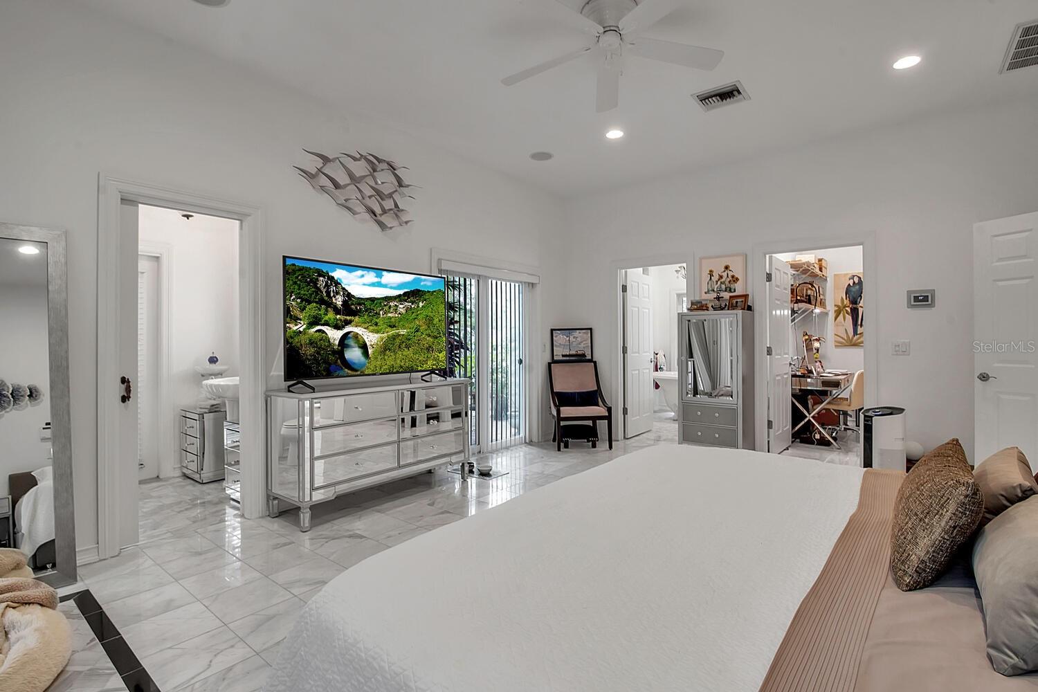 SAINT ARMANDS DIV JOHN RINGLING ESTATES - Residential