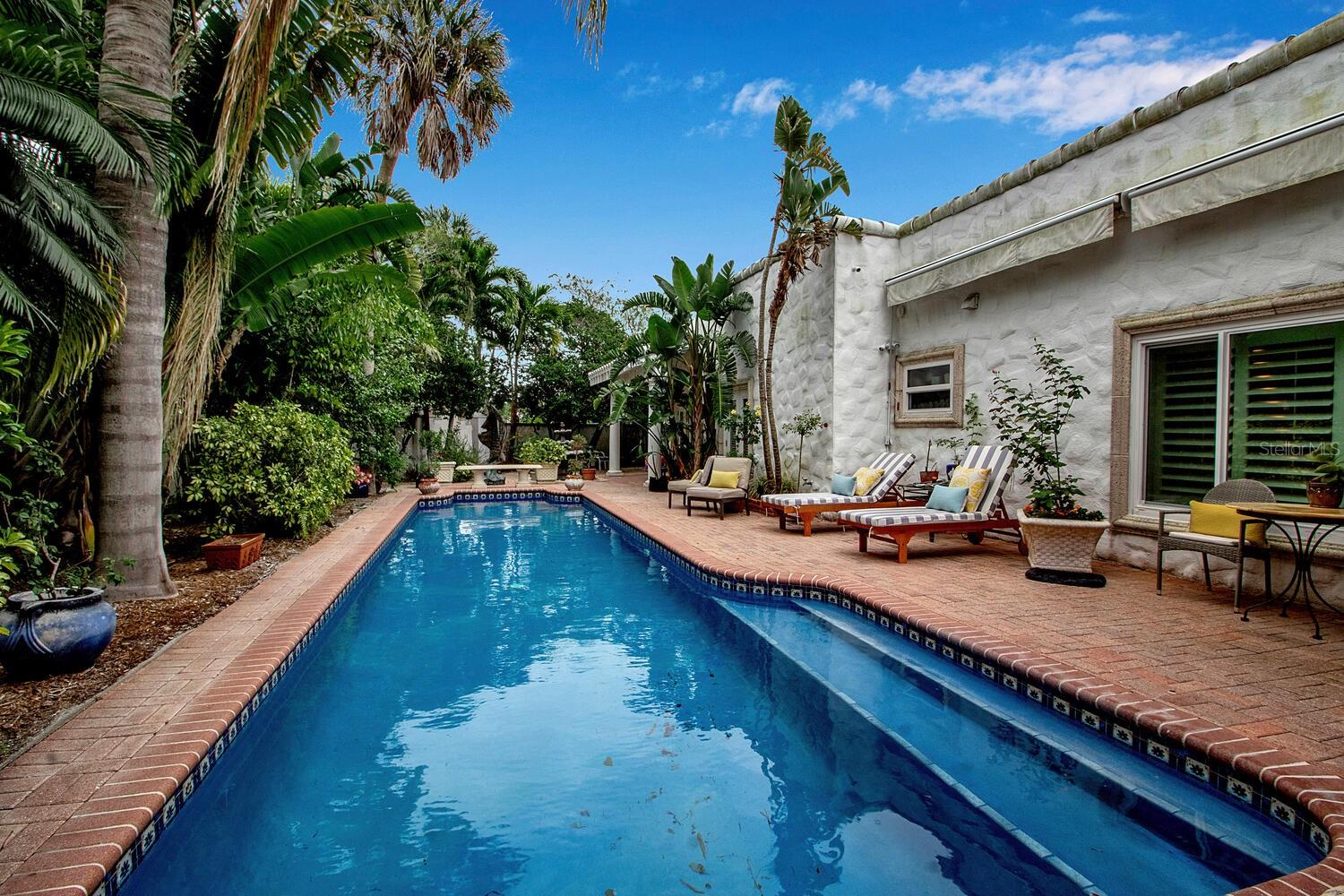 SAINT ARMANDS DIV JOHN RINGLING ESTATES - Residential