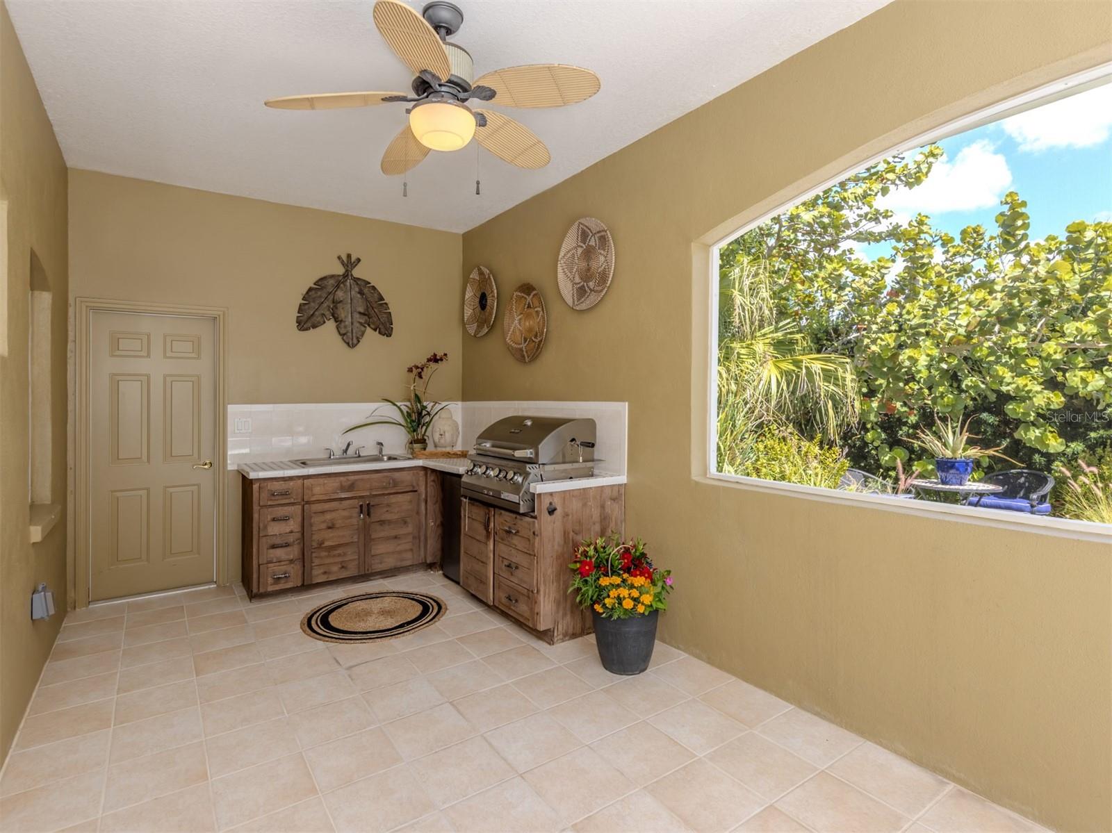 MISSION ESTATES - Residential